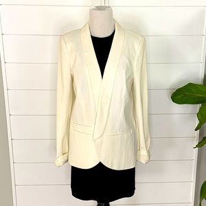 Trouve’ cream fully lined blazer jacket NWT